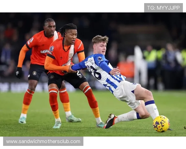 英超卢顿镇队近期表现稳健，竞争力持续提升